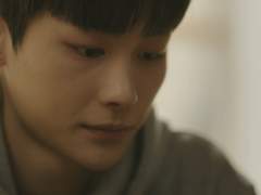 남자의 첫사랑은 무덤까지 간다