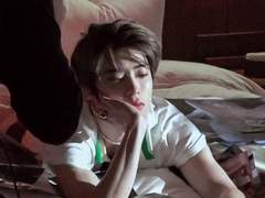 오빠 키스할래요?