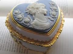 V가 사는 신기루