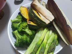 [DAY 64, 65] 도시락, 자빠짐, 그리고 여름채소.