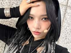 카드KARD 전소민 사주