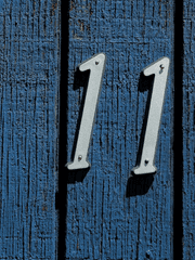 열한 번째 이름으로 나를 불러줘