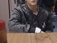 왕머리즈로 롱디 유사먹기