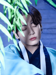 제비 꽃에 벌 한마리