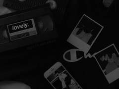 후회하고 싶은 마음은 일말의 한 점도 남아있지 않아서,