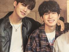 애'수'(愛手) : 哀愁 08