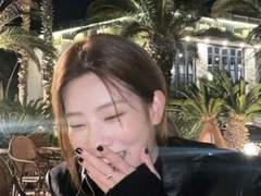 피부 하얘지는법! 효과 1달만에 보임 (먹는거,바르는거)