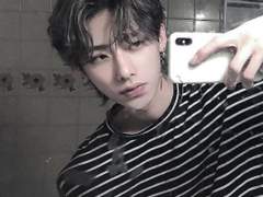 제로베이스원 리키 사주