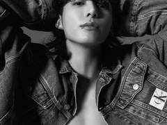 [전정국] 반역을 일으킨 장군 x [김여주] 황후