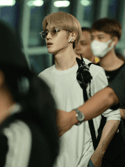 너도 내가 좋아할 때나 특별하지