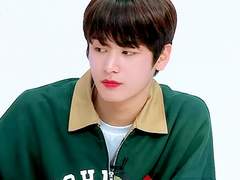 영화관 데이트할 때 걔는