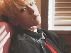 [변백현] 최정상 아이돌이 된 소꿉친구가 내게 구애를 한다 中