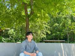 가족이 되어주세요.