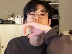 우리가 무슨 사인데?