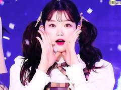 장원영이 아니라 츠키가 호시노아이인 EU