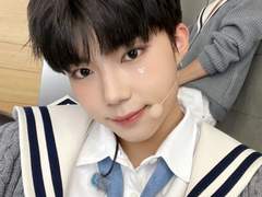 제로베이스원 제베원 박건욱 사주