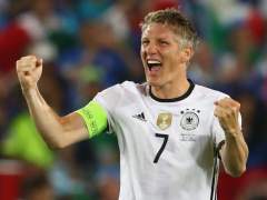 If the whole world was watching (I’d still dance with you)