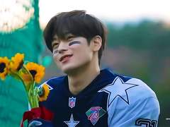 여름이었다 고르기