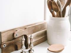 밥, 목욕⋯ 아니면 나?