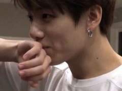 [정국 빙의글] 동거만 하는 사이 7