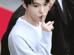 [NCT] 하늘에서 센티넬이 비처럼 내려와 14