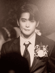 무도회 초대장의 발신자를 찾아라!