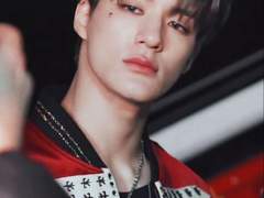 불법 약물 판매하는데, 소비자들과 같이 살게 되었습니다? +