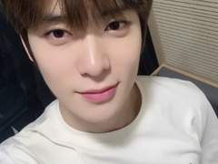 [엔시티 빙의글]앨리베이터에 옆집 남자랑 갇혔는데요