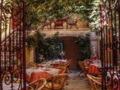 과도한 구함의 검은 그림자