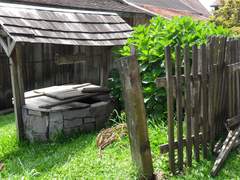 장마철, 우물 하나