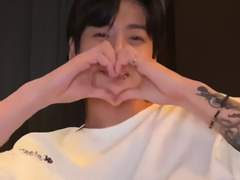 [전정국] 내 남자친구는 아이돌 완결