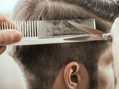 머리를 단정히 하는 CEO