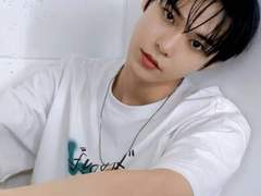 𝙇𝙤𝙫𝙚 𝙞𝙨 𝙥𝙤𝙞𝙨𝙤𝙣 2