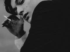 사인 : 극비임무 중 사망 '추정'