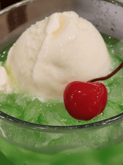 노스탤지어에 목매기