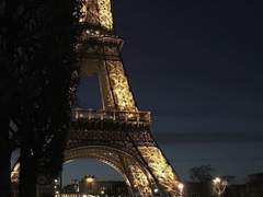 재즈가 흐르는 밤거리