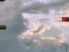 7/25 하늘에 떠다니는 하트