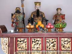 싱가포르 - 제삿밥을 훔치는 새