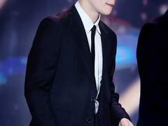 어항 속의 관중들