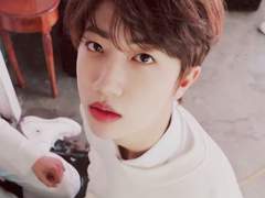 나한테 질투없는척 하는 남친