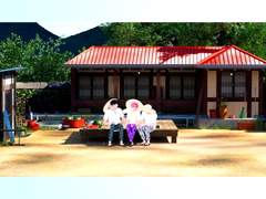 플레이브 3인 시골배경화면