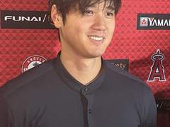 03 같이 사는건 맞는데요, 동거는 아닙니다.