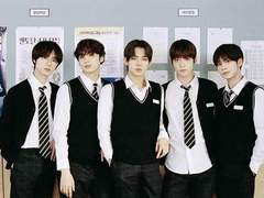 투디 오타쿠, 다섯 남성에게 반하다