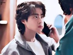 질투좀해라소문아