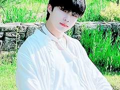 ZEROBASEONE 박건욱