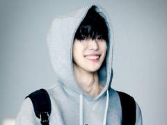 [NCT] 하늘에서 센티넬이 비처럼 내려와 22