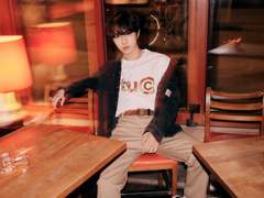 저 하늘에서 떨어지는 유성우 를 바라다보며 3