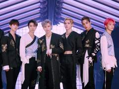 무뚝뚝한 매니저 샐리