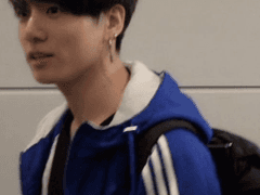 001 첫만남에 동거하기