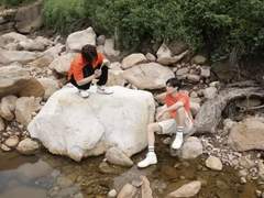 little big world with pondphuwin